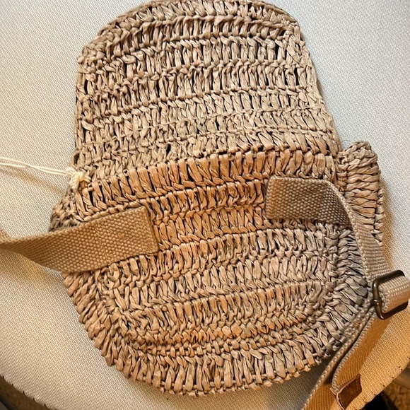 Quagga Accessories Raffia Belt Bag with Adjustable Strap - Picture 2 of 2
